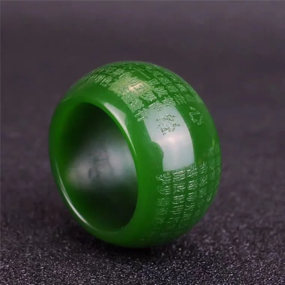 Rings - خاتم من اليشم الأخضر الطبيعي بحجم