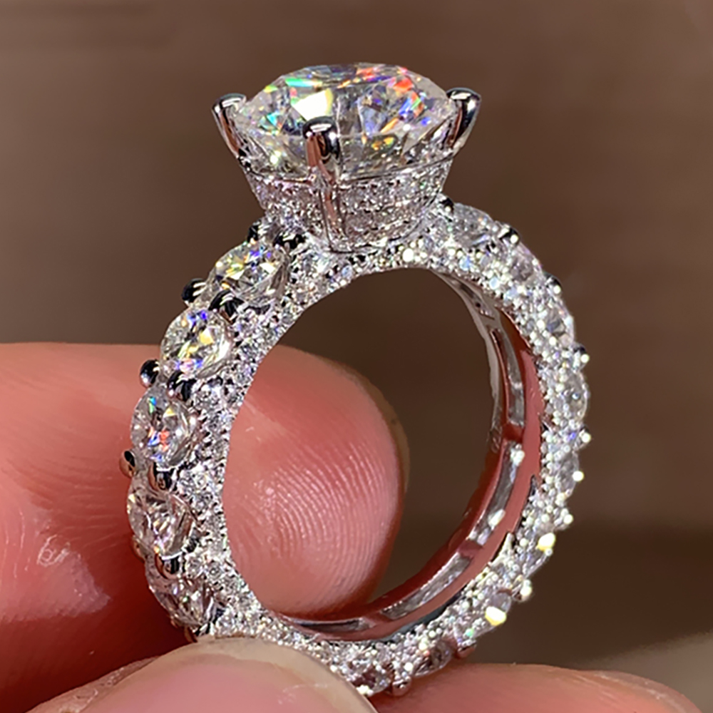 Moissanite Engagement Ring 1 Carat - خاتم خطوبة نسائي مخصص من الذهب