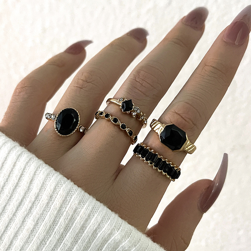 الرجعية الأسود كريستال حجر خات - مراجعة Vintage Punk Knuckle Rings Set وسعره