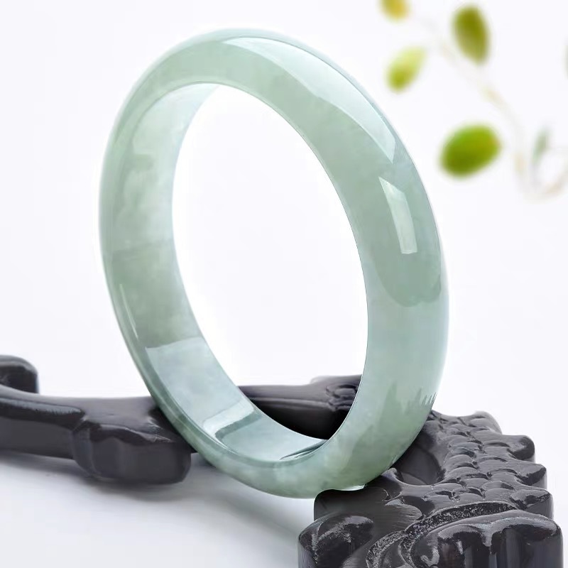 سوار من منجم ميانمار القديم، ي - مراجعة Bracelets وسعره