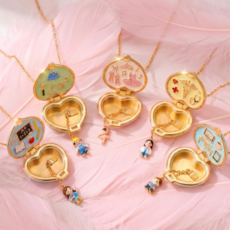 قلادة على شكل قلب عتيق مع حجرة - مراجعة Heart Locket Necklace Photo وسعره